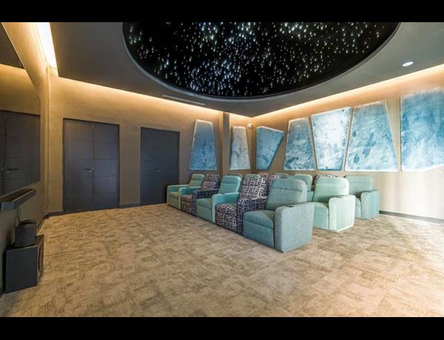 1 BEDROOM APARTMENT FOR SALE IN WATERFALL